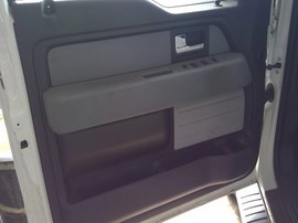 2013 FORD F150, WHITE, XLT MODEL, CREW CAB, 3.5L, AT, 4WD. F26302